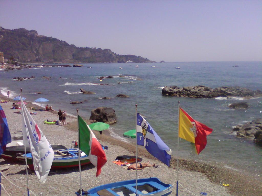Lina House Apartment Giardini Naxos Cameră foto