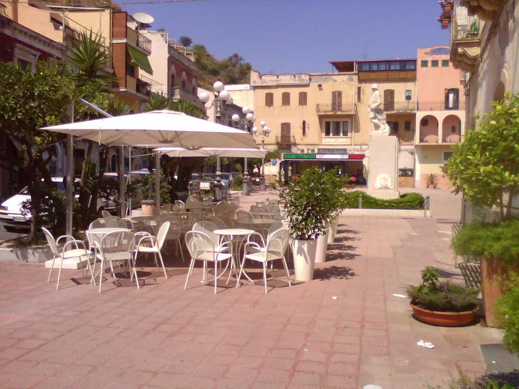 Lina House Apartment Giardini Naxos Cameră foto